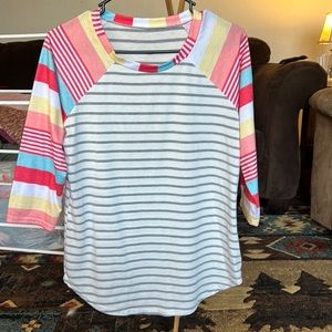 Medium fun and bright 3/4 length tee